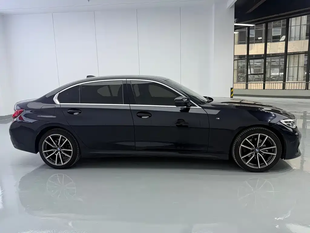 BMW 3 Series — фото 10