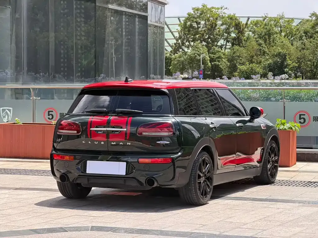 MINI Clubman JCW — фото 5