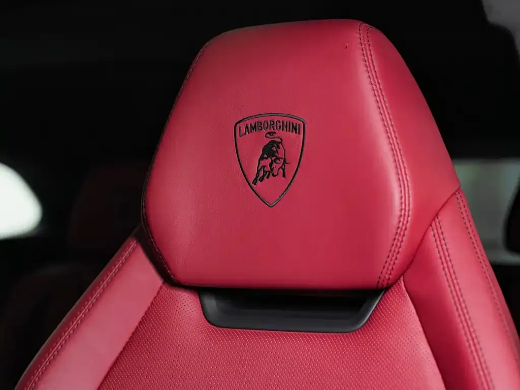 Lamborghini Urus — фото 3