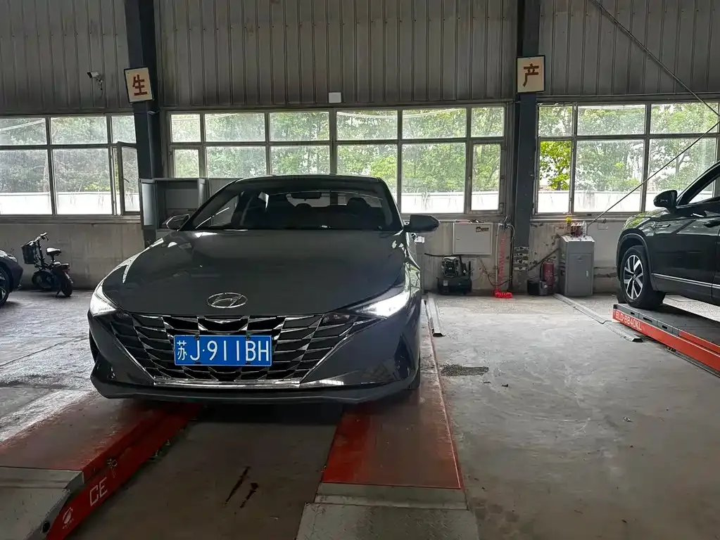 Hyundai Elantra 2023 из CN, фото 8
