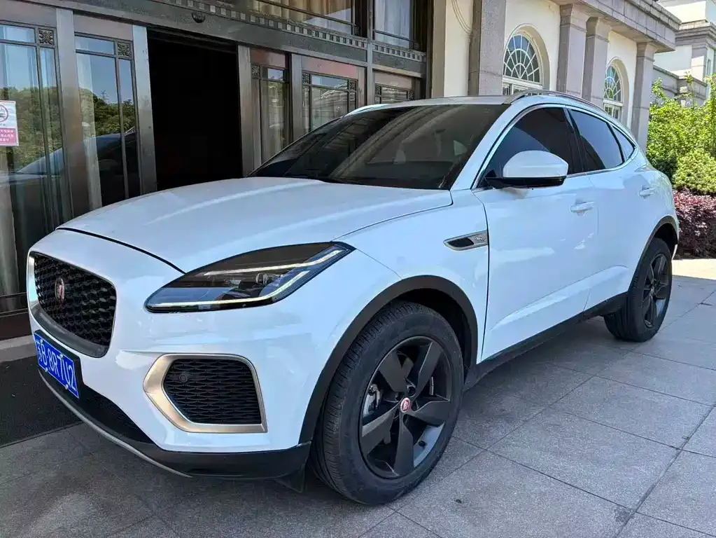 Jaguar E-PACE