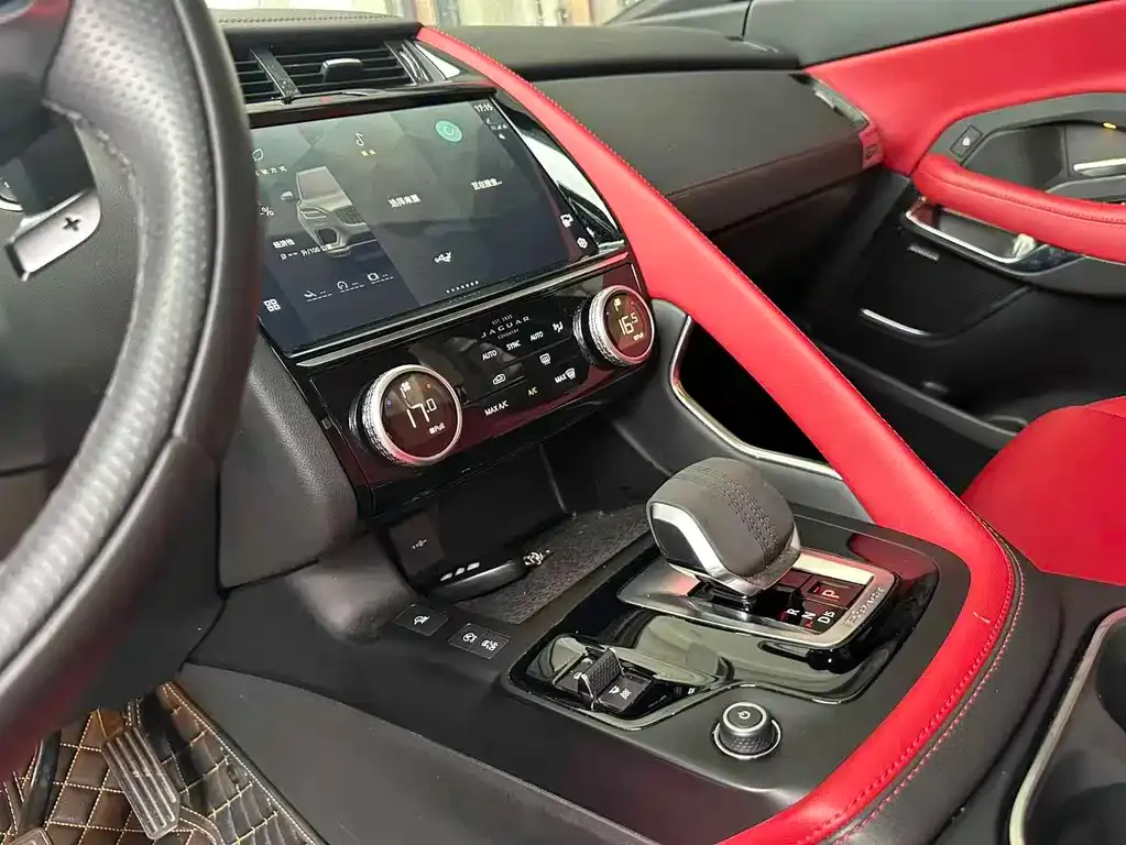 Jaguar E-PACE 2024 из CN, фото 7