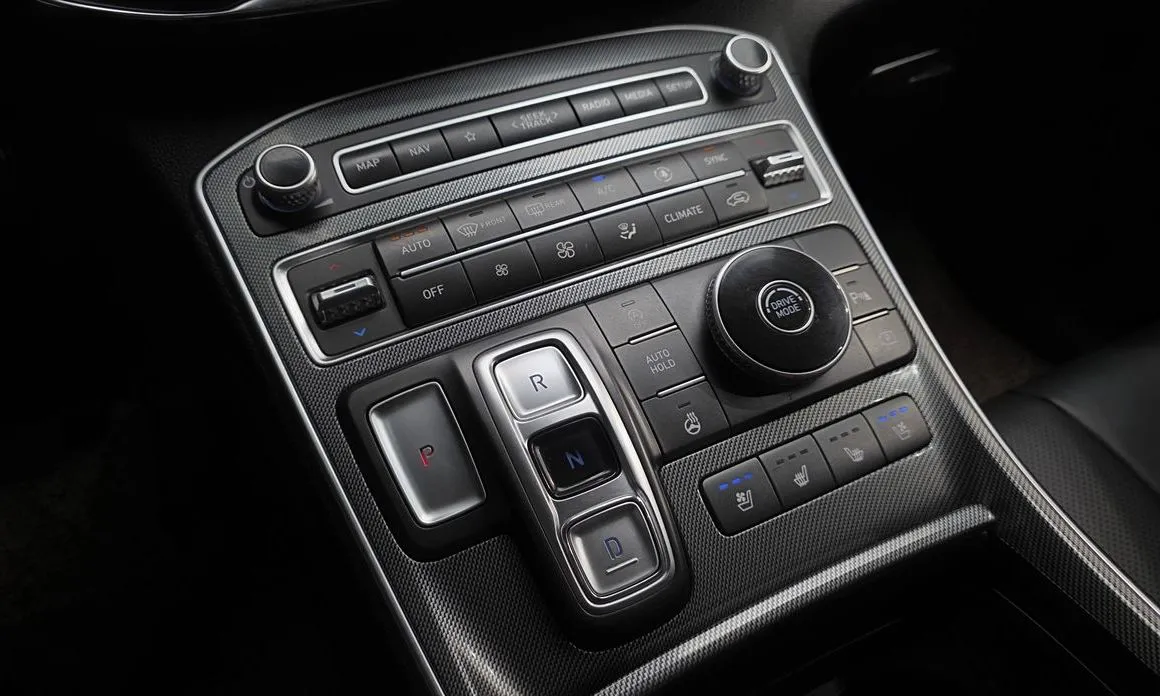 Hyundai Santafe — фото 8