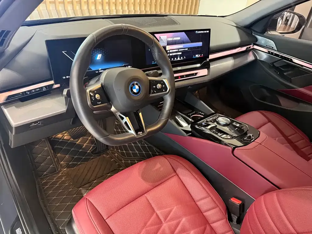 BMW i5 — фото 9