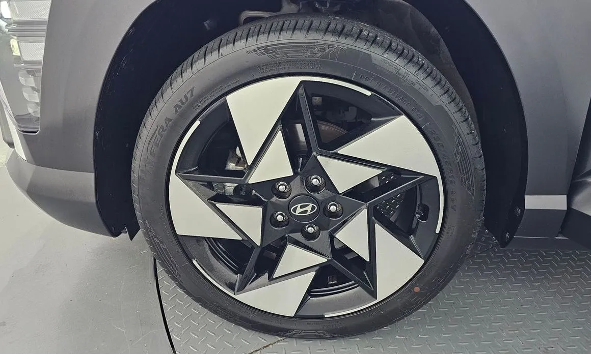 Hyundai Kona — фото 4