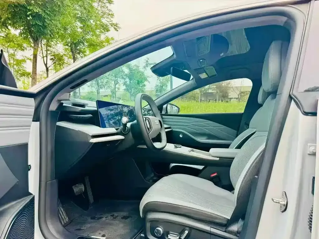 Geely Galaxy E8 2024 из CN, фото 4