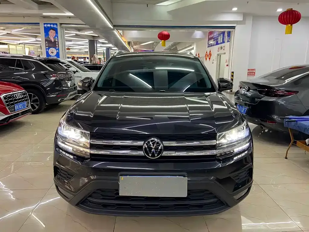 Volkswagen Tharu — фото 3