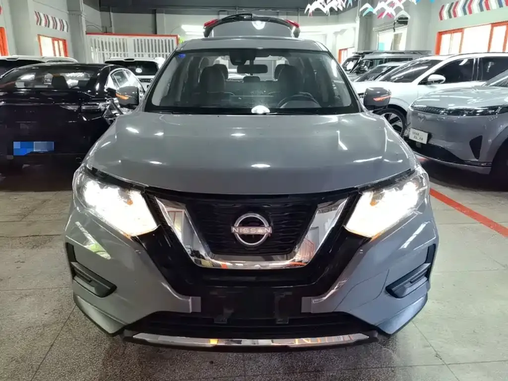 Nissan X-Trail — фото 4
