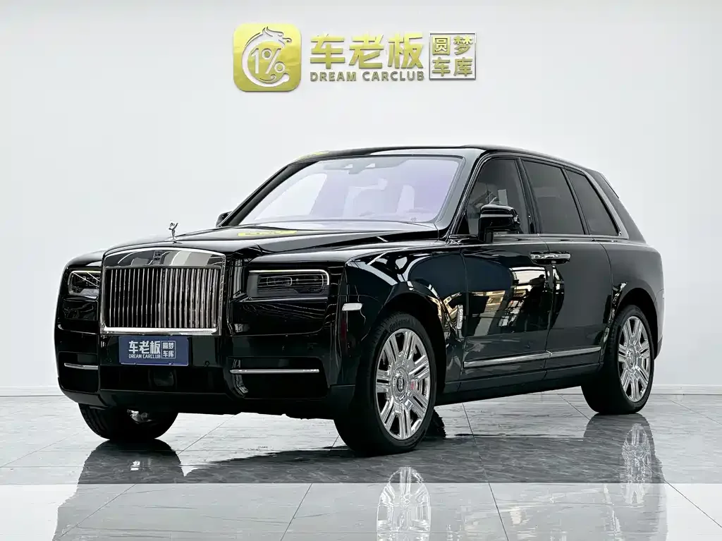 Rolls-Royce Cullinan — фото 1