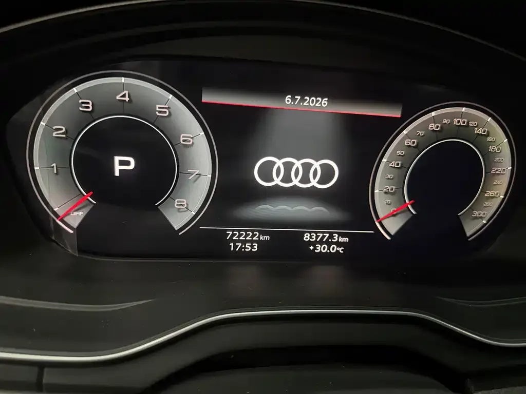 Audi Q5L — фото 2
