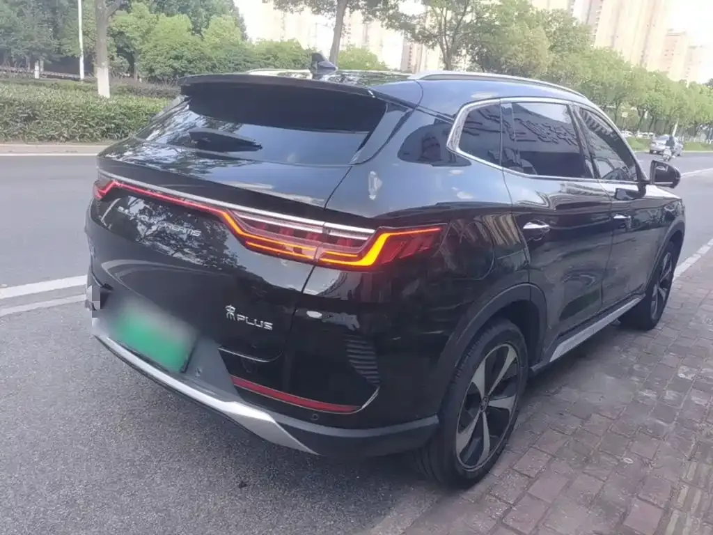 BYD PLUS New Energy — фото 10