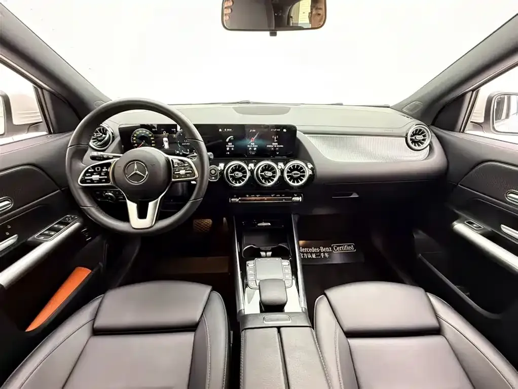 Mercedes-Benz GLA — фото 10