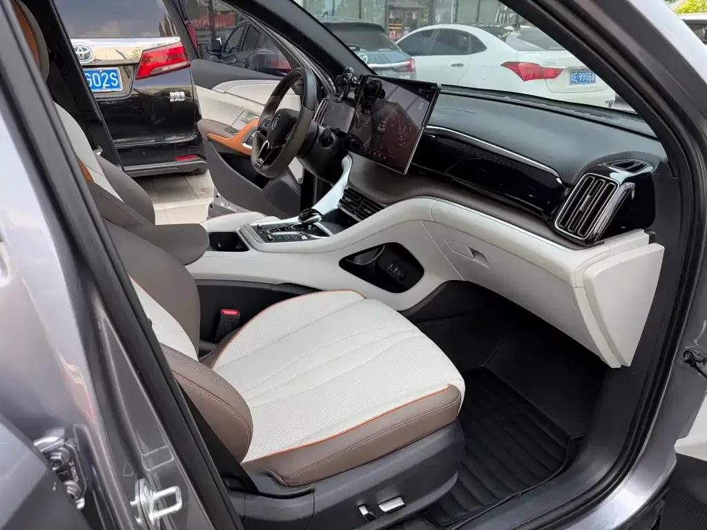 BYD Pro New Energy — фото 7