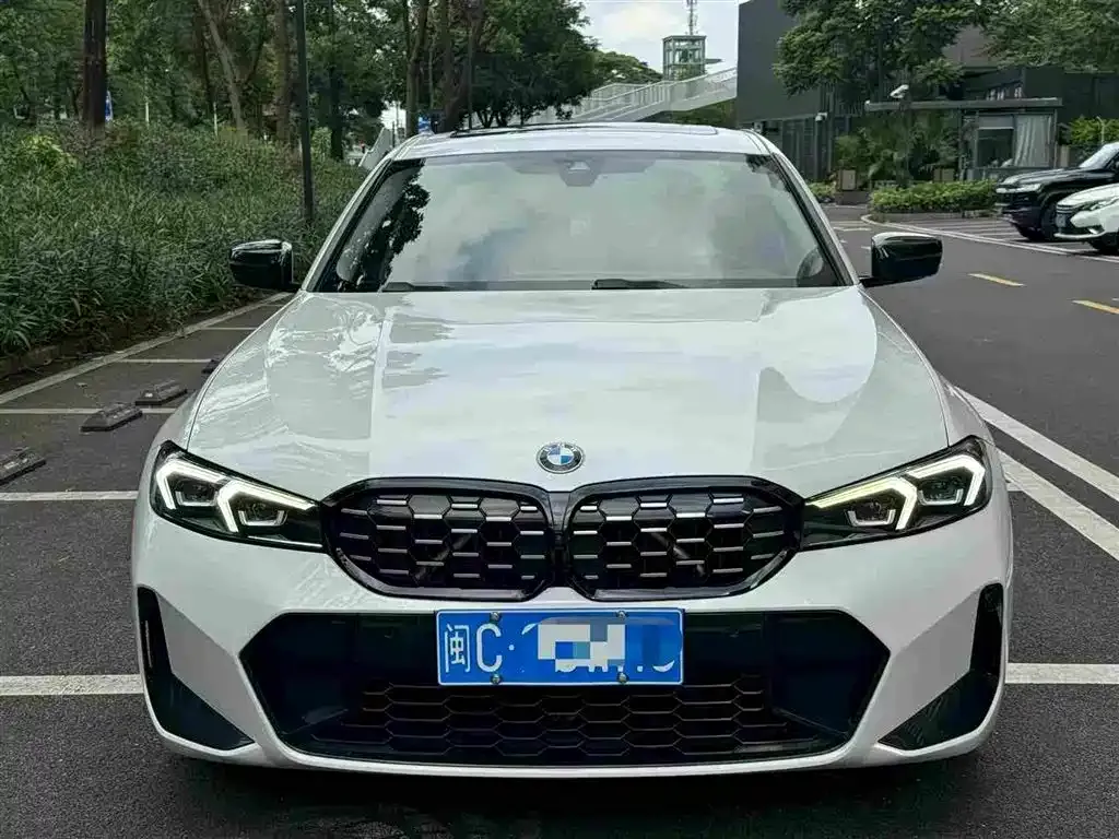 BMW 3 Series — фото 1