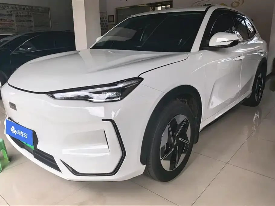 Geely Galaxy E5
