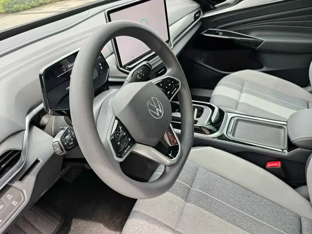 Volkswagen ID.4 Crozz — фото 6