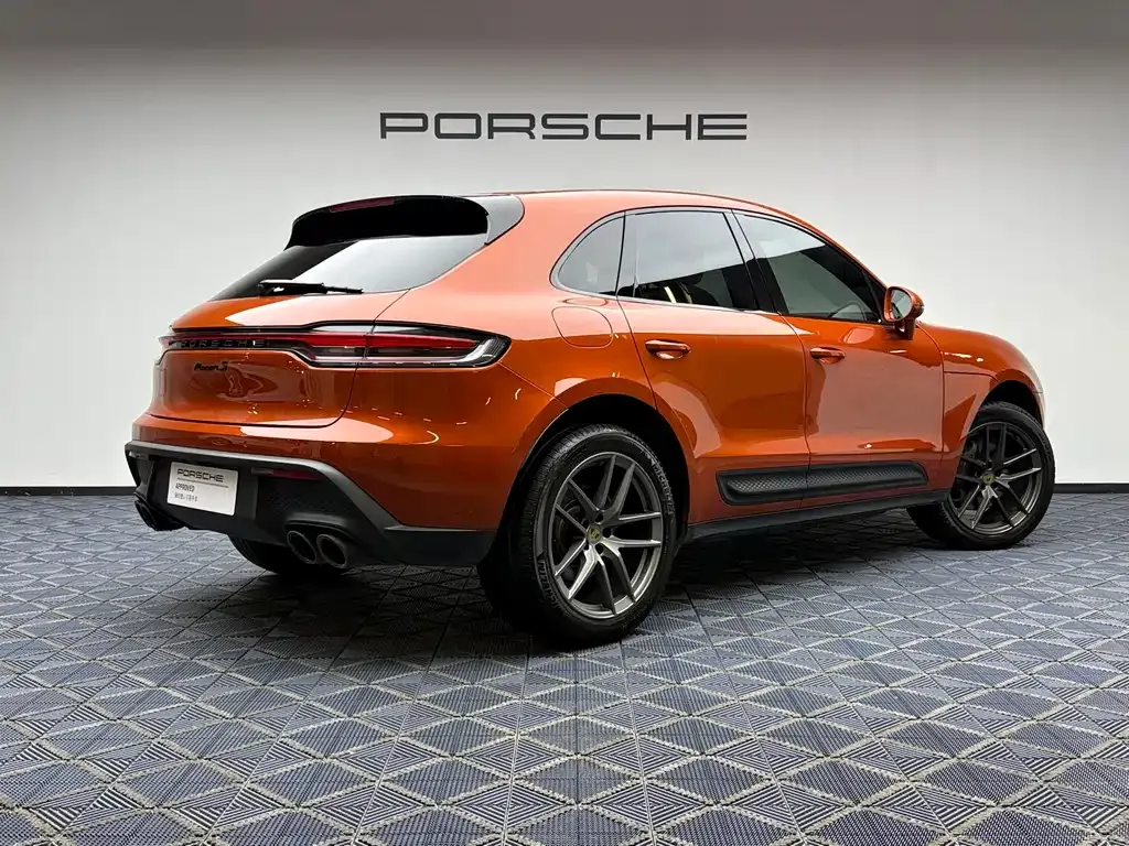 Porsche Macan — фото 5