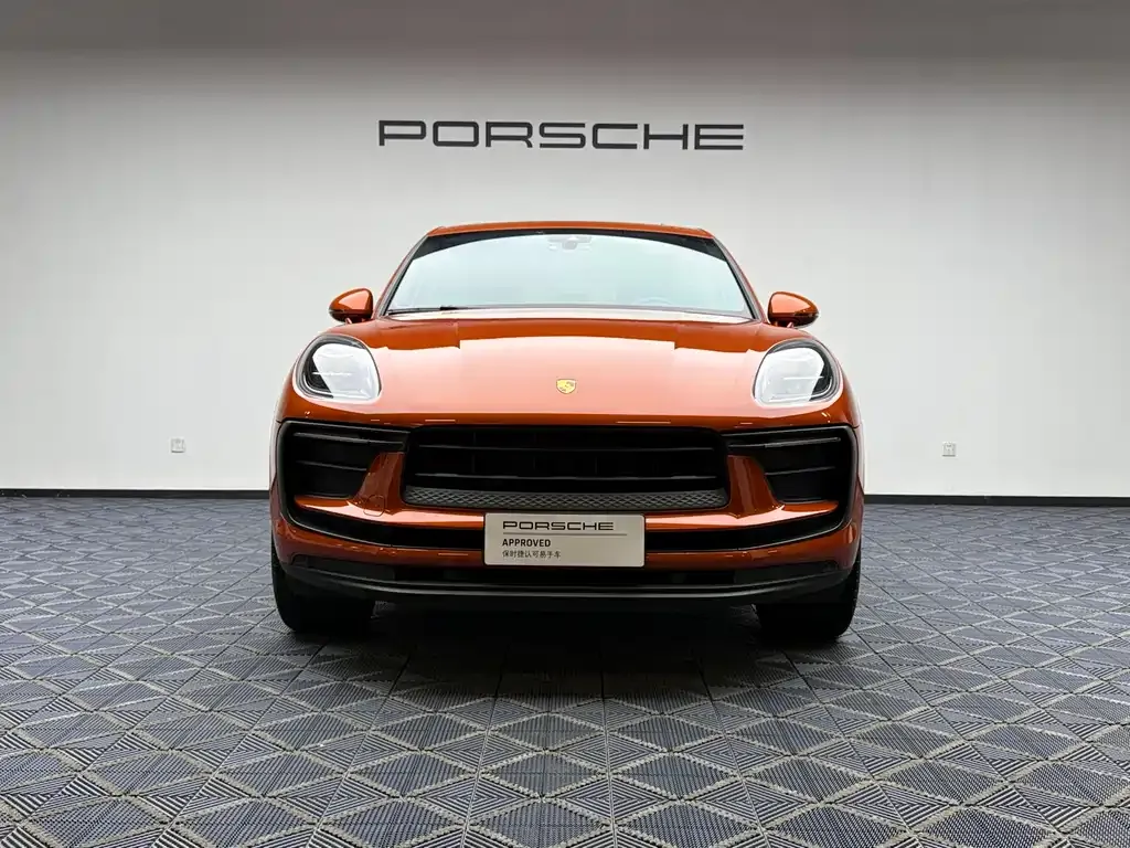 Porsche Macan — фото 9