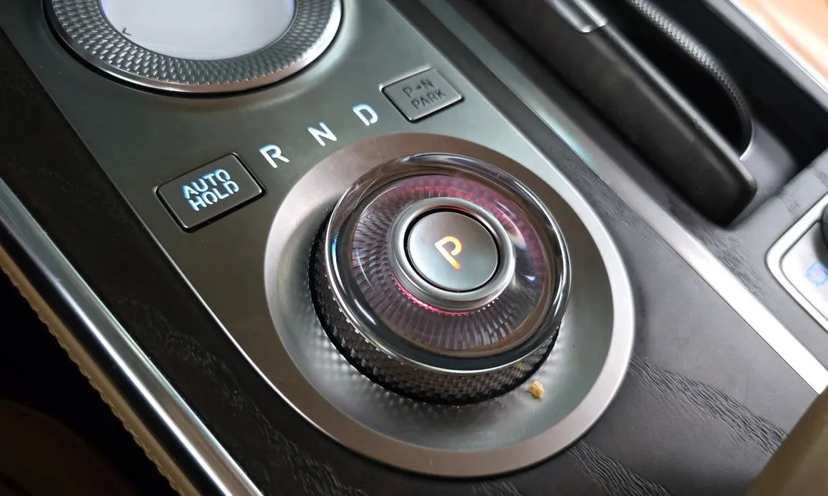 Genesis GV80 — фото 10