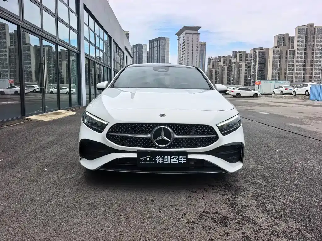 Mercedes-Benz A-Class — фото 7