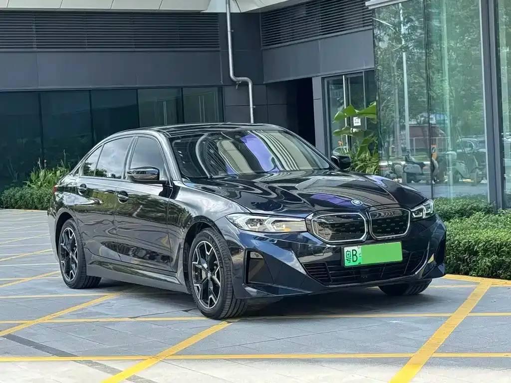 BMW i3 — фото 8