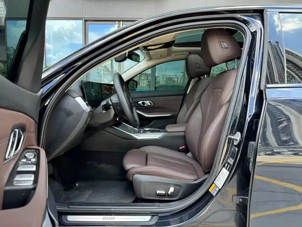 BMW i3 — фото 10