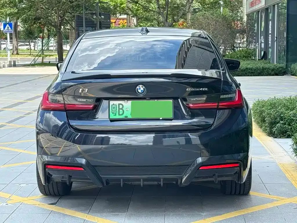 BMW i3 — фото 6