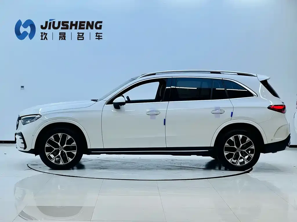 Mercedes-Benz GLC — фото 2
