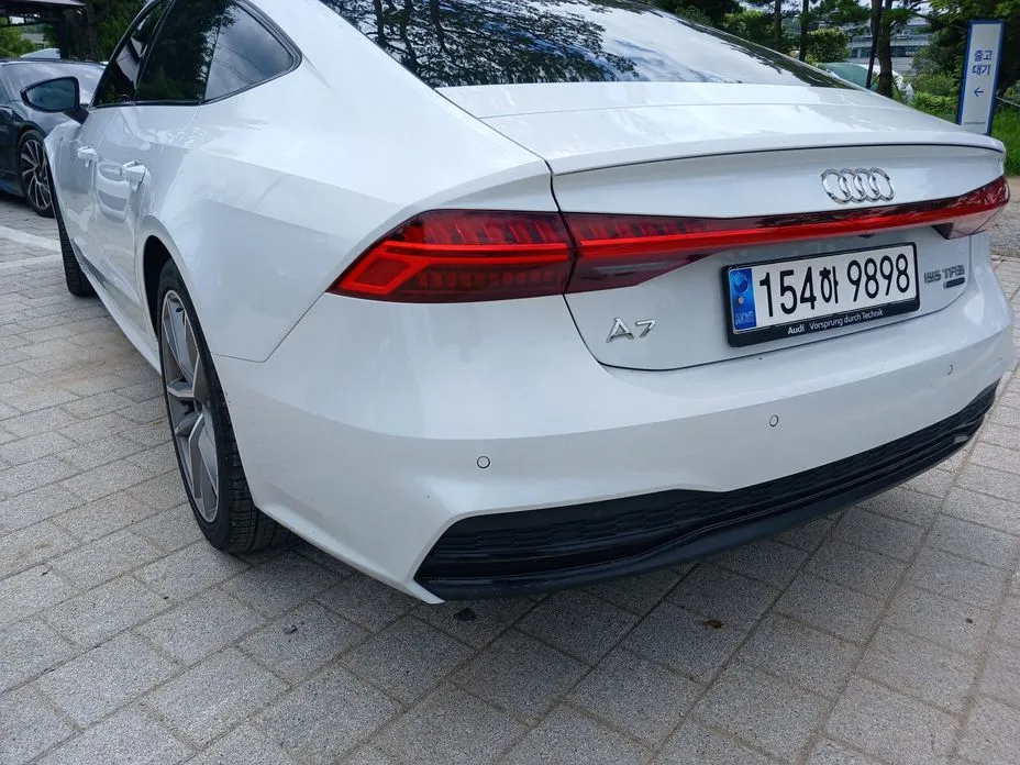 Audi A7 — фото 5