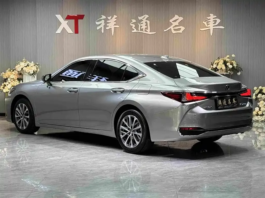 Lexus ES 2024 из CN, фото 8