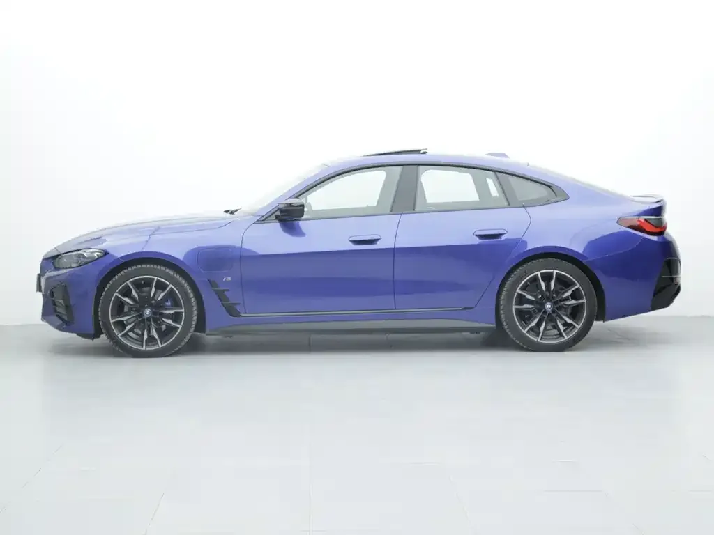 BMW i4 M 2024 из CN, фото 4