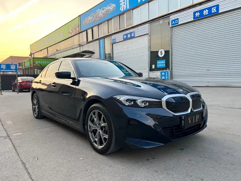 BMW i3 — фото 10