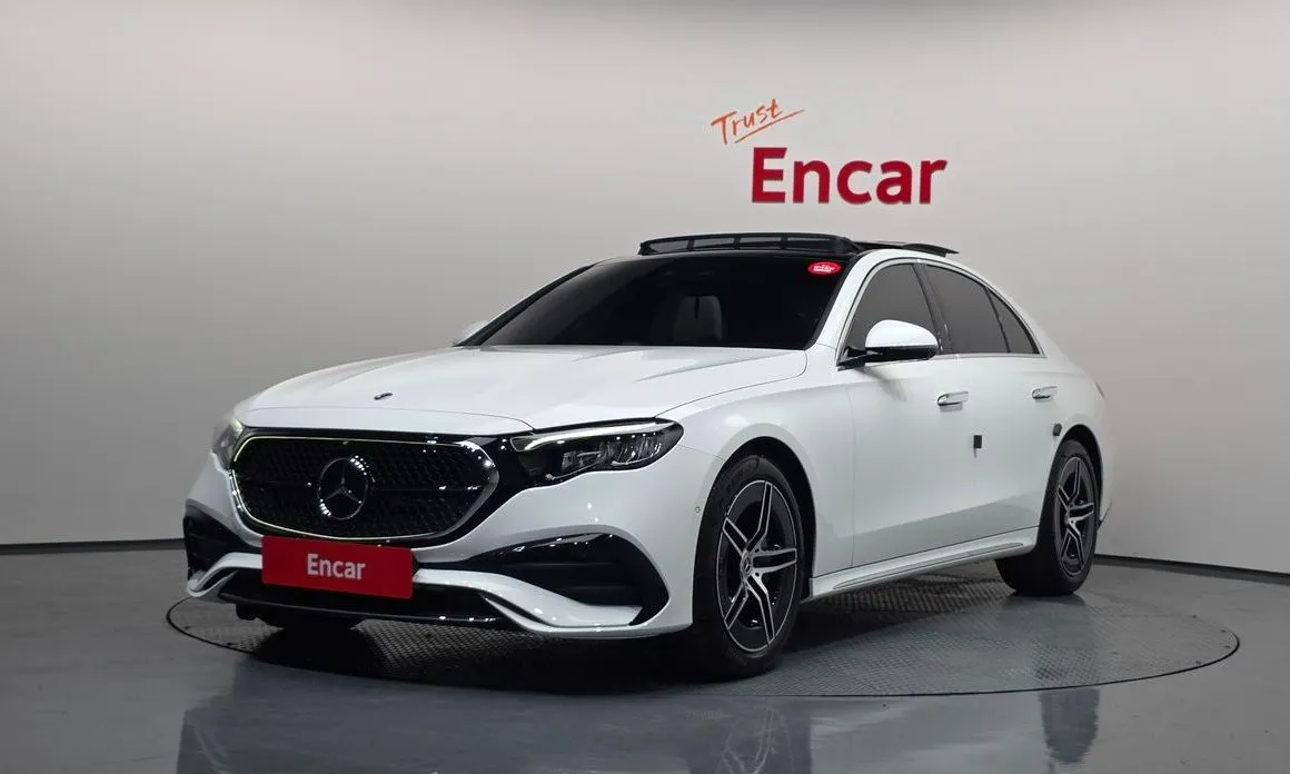 Mercedes-Benz E-Class — фото 1