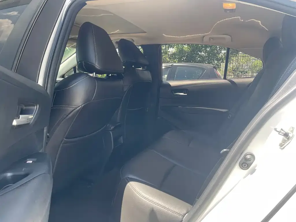 Toyota Corolla 2022 из CN, фото 3