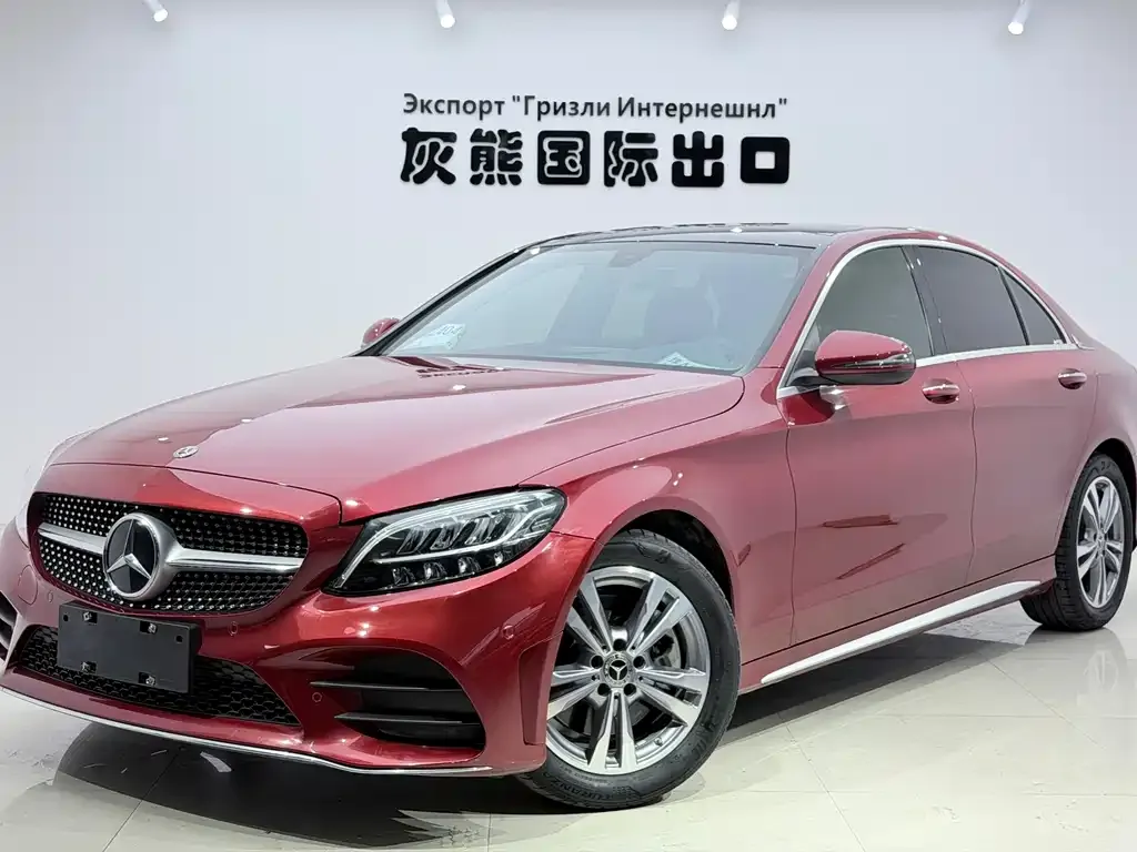 Mercedes-Benz C-Class — фото 1