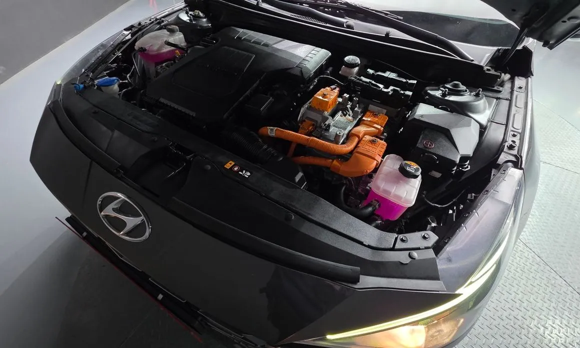 Hyundai AVANTE 2021 из KR, фото 9