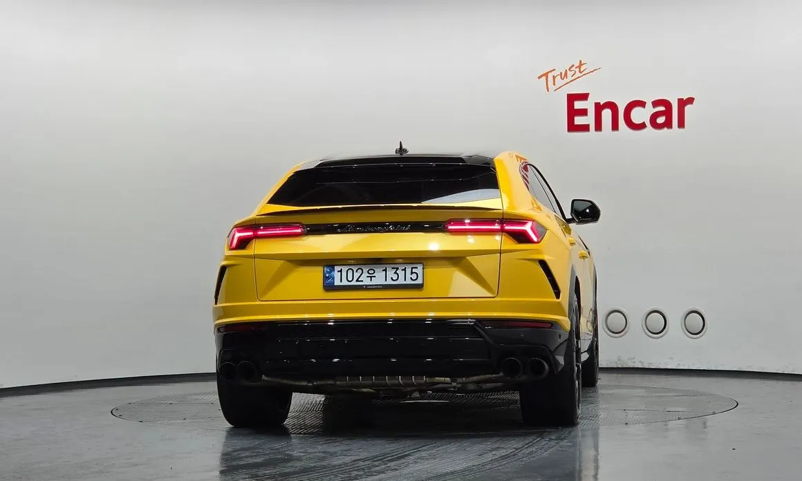 Lamborghini Urus 2022 из KR, фото 9