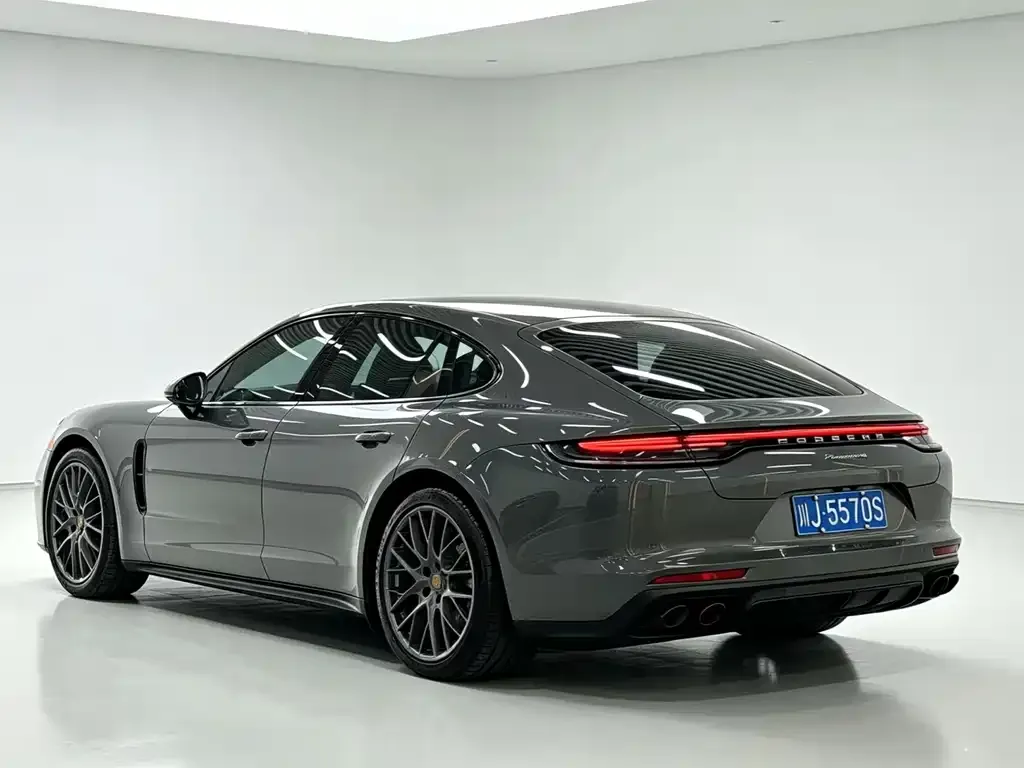 Porsche Panamera — фото 2