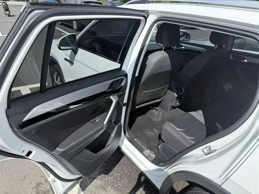 Volkswagen Tayron 2022 из CN, фото 6