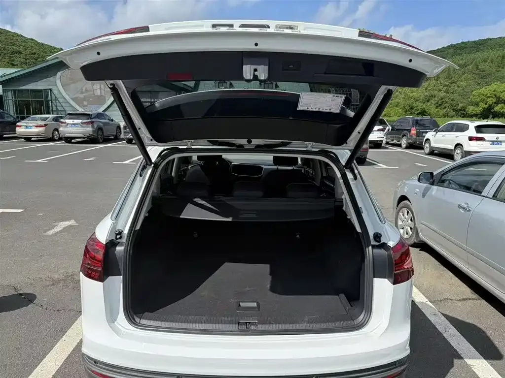 Volkswagen Tayron 2022 из CN, фото 7