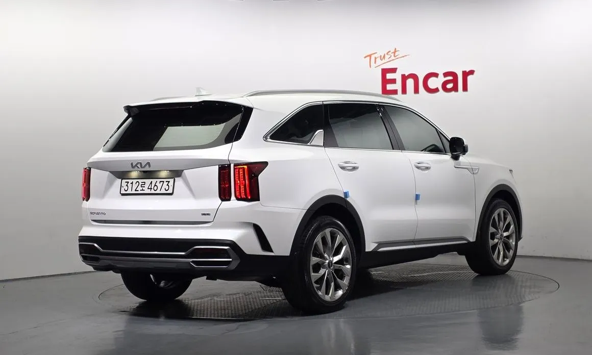Kia Sorento 2023 из KR, фото 2