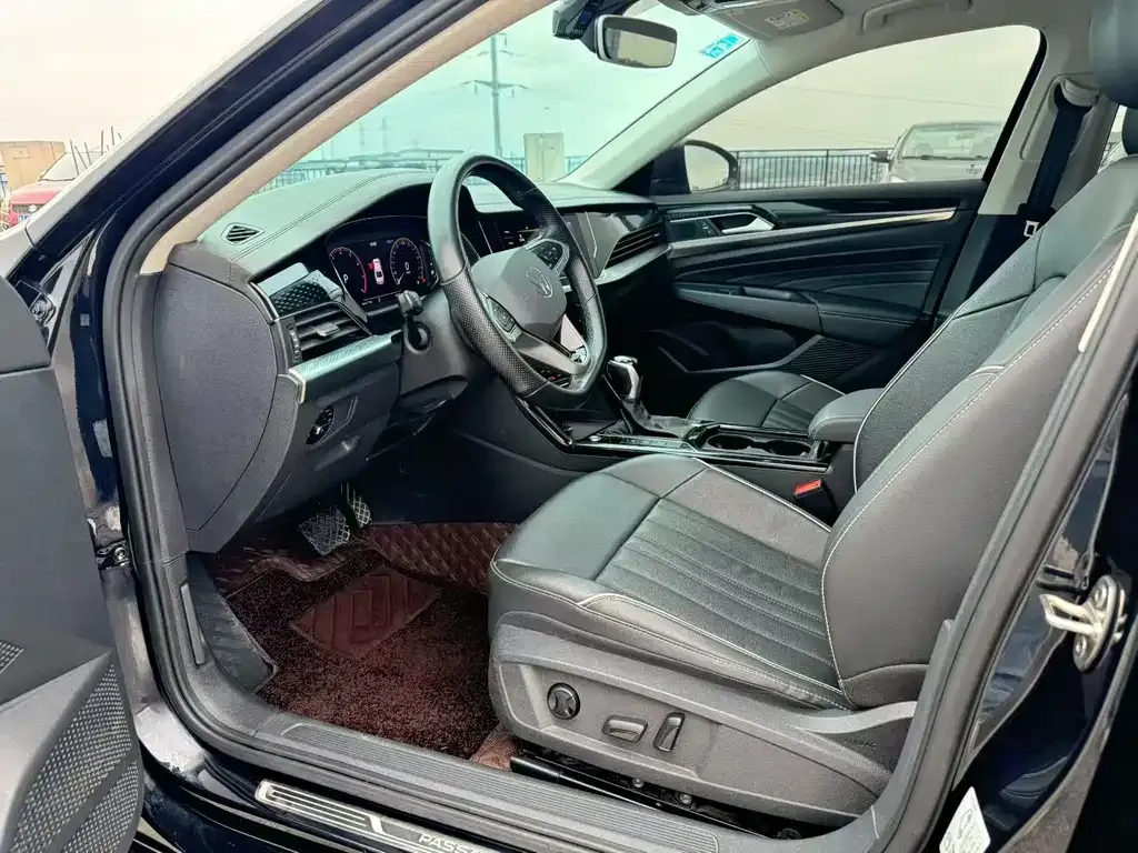 Volkswagen Passat — фото 7