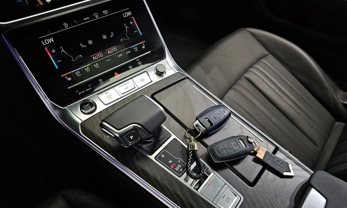 Audi A6 — фото 10