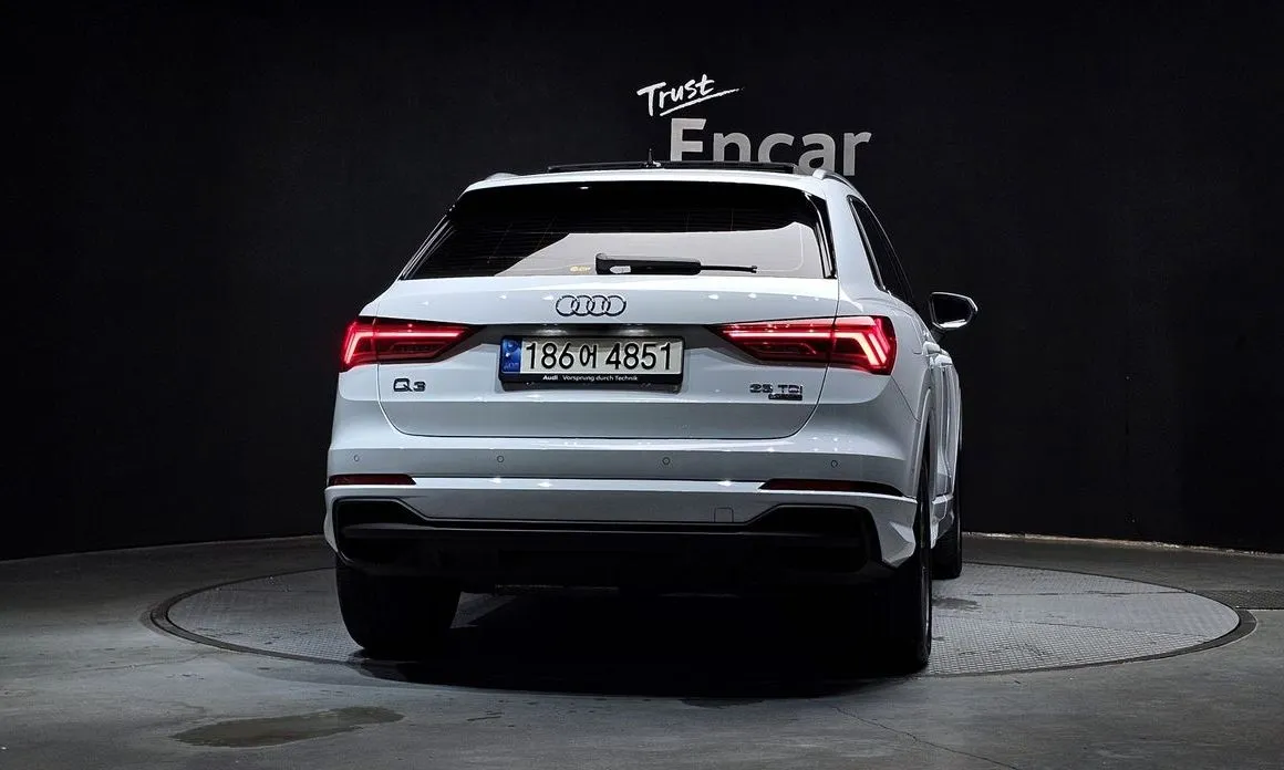 Audi Q3 2023 из KR, фото 2