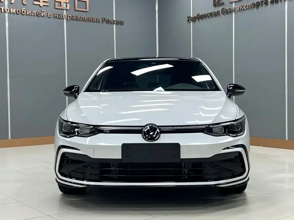 Volkswagen Golf — фото 7