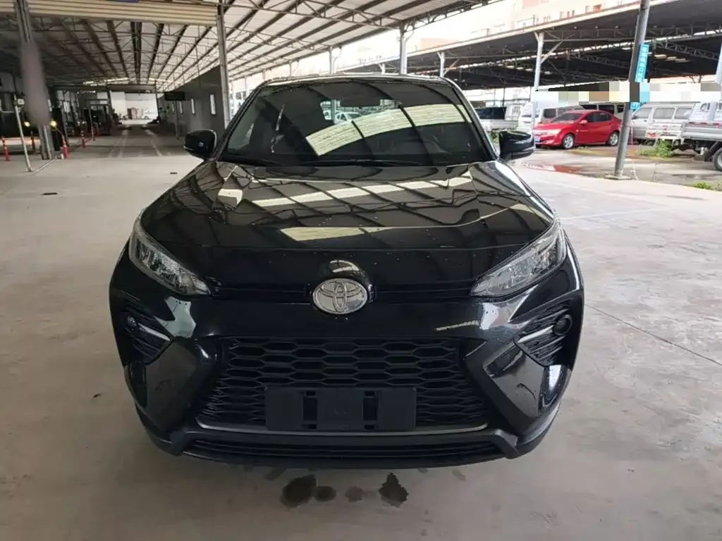 Toyota Wildlander — фото 10