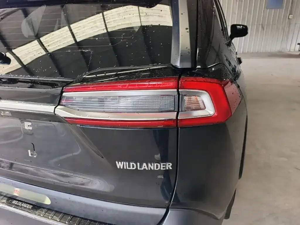 Toyota Wildlander — фото 2