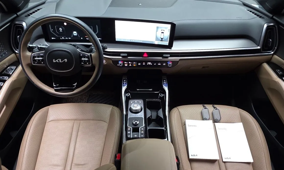 Kia Sorento — фото 9