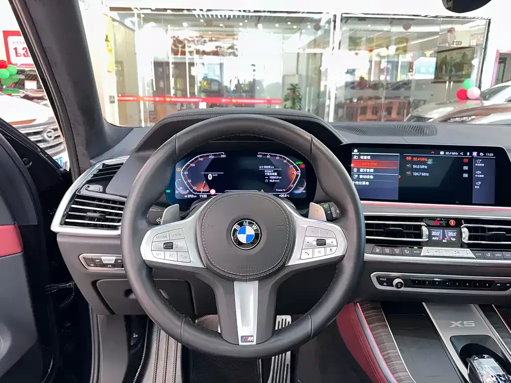 BMW X5 — фото 2