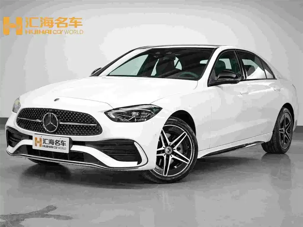 Mercedes-Benz C-Class — фото 1